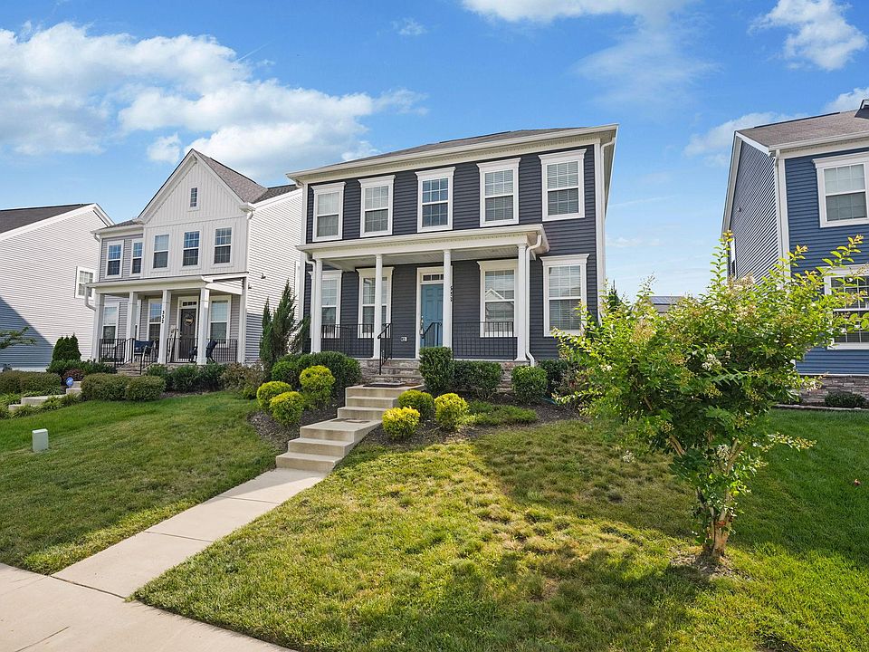 1st image of 328 Boxelder Dr