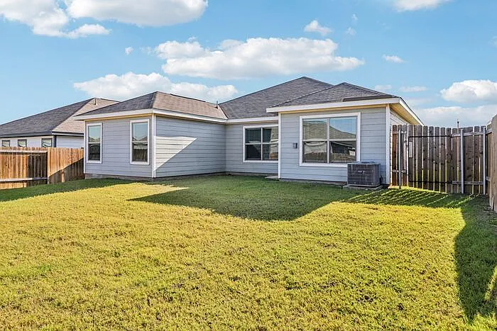 105 Crimson Cir #105CC — Photo 6