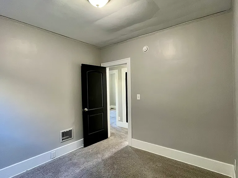 170 Bondie St — Photo 15