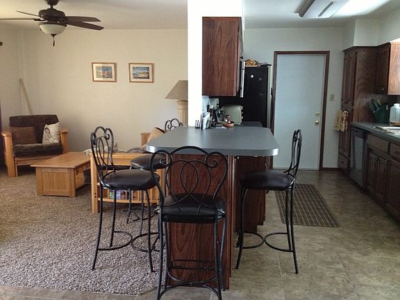 5th image of 3911 Yellowstone Ln