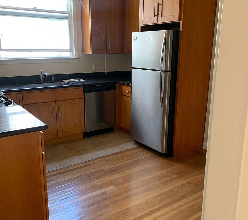 1st image of 1808 Octavia St #11