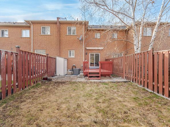 3927 Coachman Cir, Mississauga, ON L5M 6R1