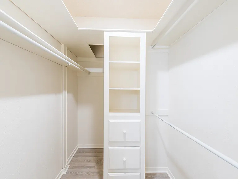 625 Woodhaven Pl — Photo 19