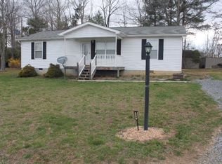 129 Syres Ln, Princeton, WV 24740