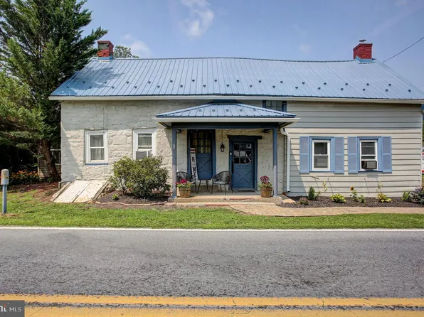 10299 Mountain Rd, Orrstown, PA 17244