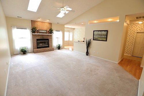 2nd image of 10756 Country Walk Ct