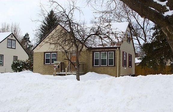 2nd image of 1003 McCammon Ave