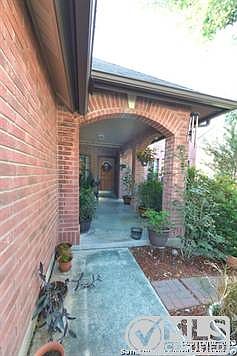 4th image of 17434 Emerald Canyon Dr