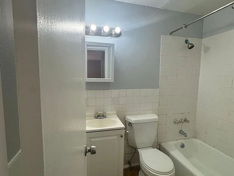 155 Birdseye St #C7 — Photo 4