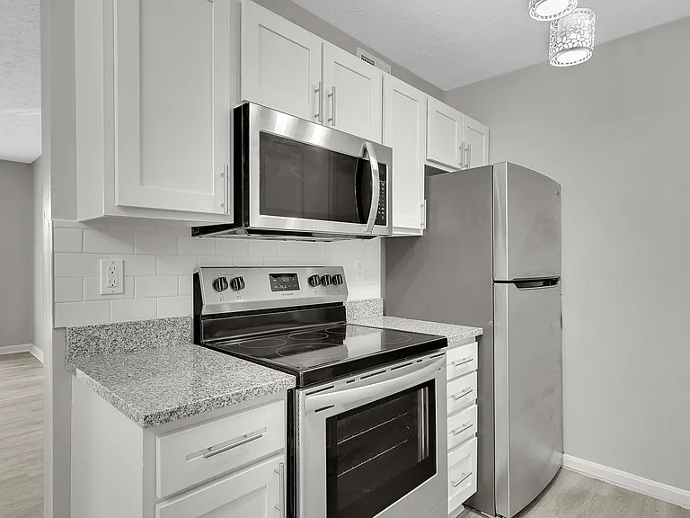 St. Anthony Gardens Apartments — Photo 1