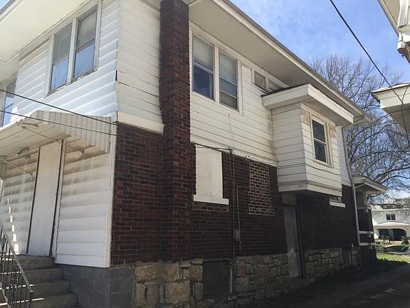 2nd image of 3905 Benton Blvd