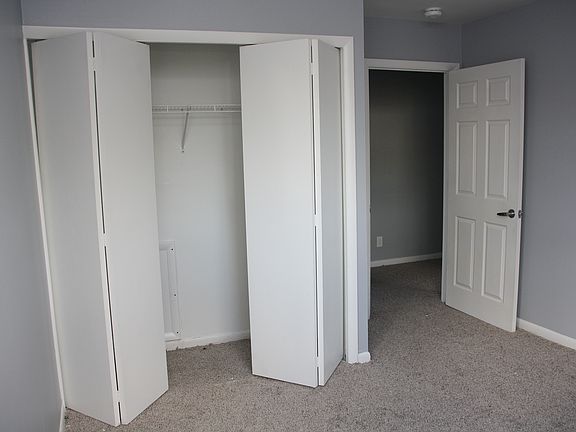 4th image of 2805 Harwick Dr APT 6