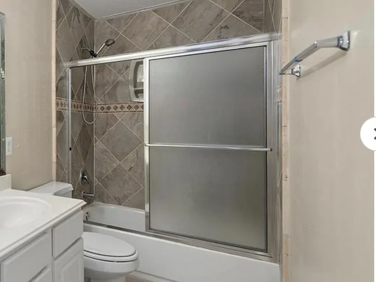 Bathroom #2
