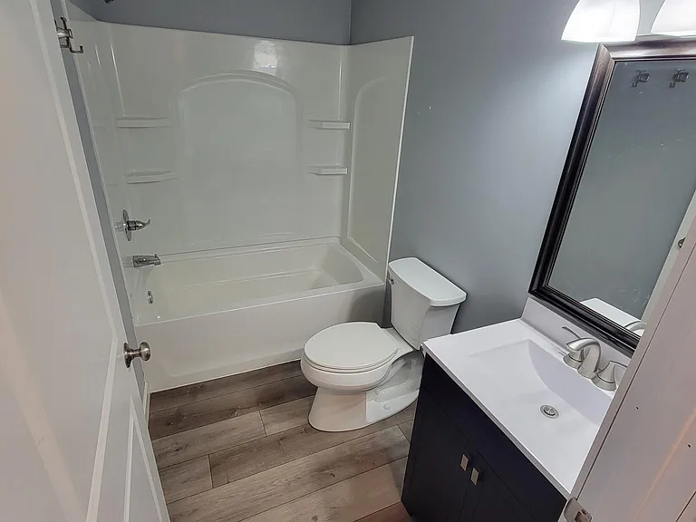 905 State St #1 — Photo 7