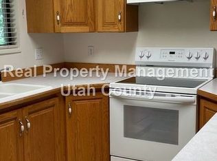 424 E Swenson Ave, Springville, UT 84663