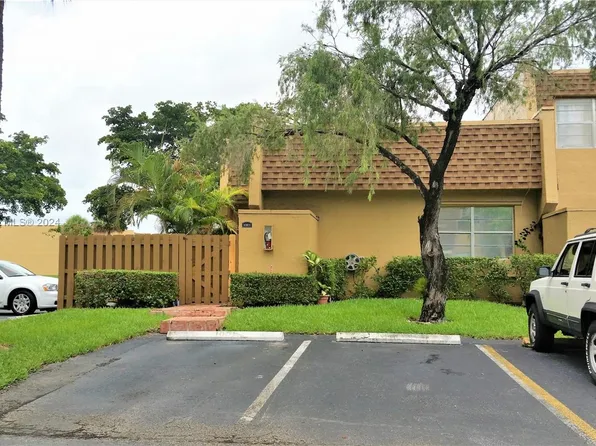 3641 NW 95th Ter APT 1001, Fort Lauderdale, FL 33351