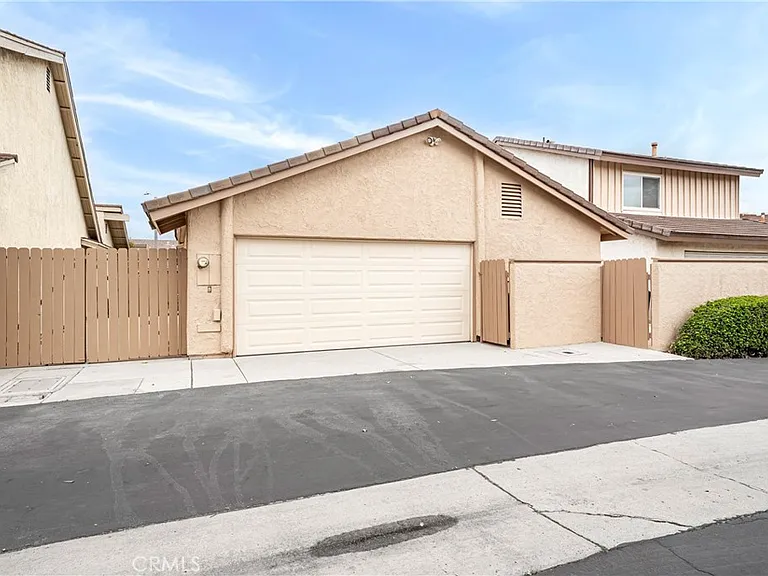 2162 Sweetbriar Rd — Photo 29