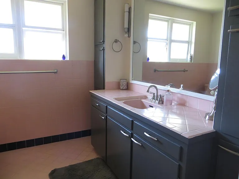 Spacious guest bathroom