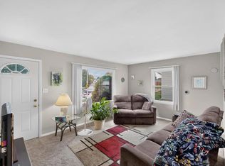 6829 W Arthur AVENUE, West Allis, WI 53219