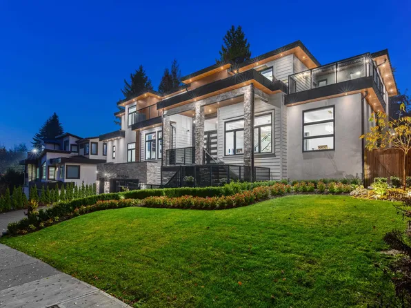 17568 102nd Ave, Surrey, BC V4N 4H2