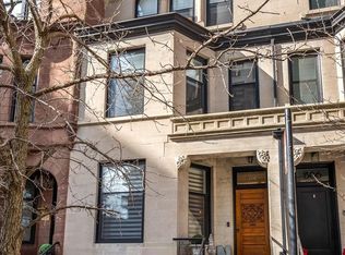 1304 N Ritchie Ct, Chicago, IL 60610