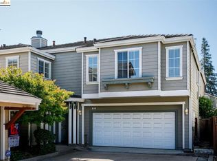 15 Village Square Pl, Pleasant Hill, CA 94523