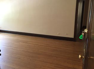 104 W Green St, Bensenville, IL 60106