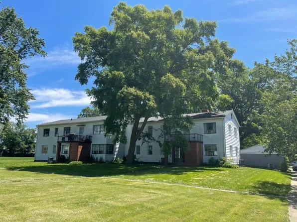 58 Farragut Rd, Cincinnati, OH 45218