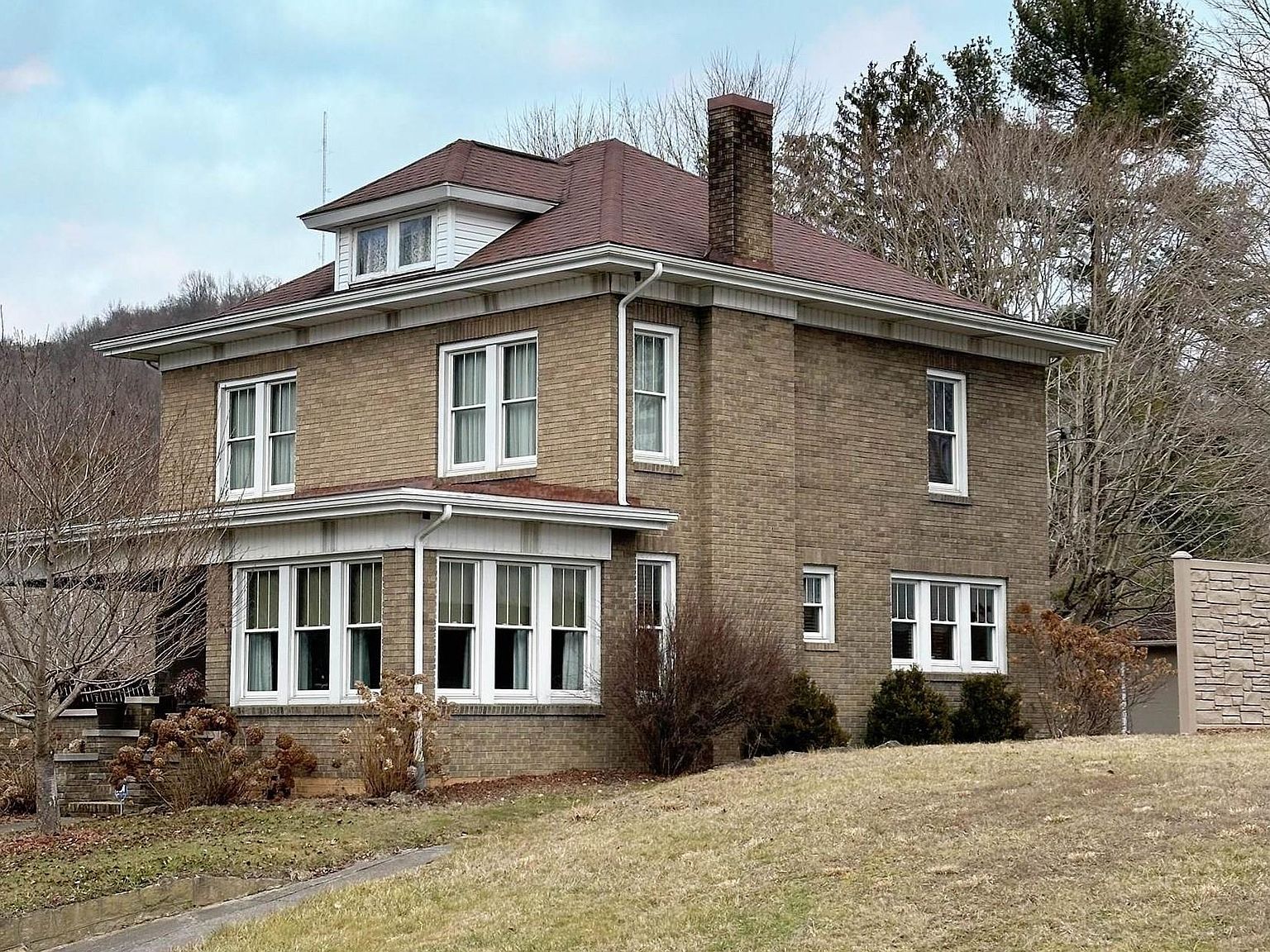 200 Pike St, Barrackville, WV 26559 | Zillow