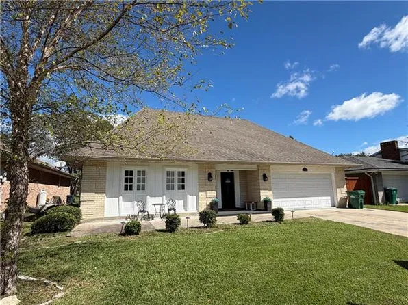 320 Eden Isles Blvd, Slidell, LA 70458