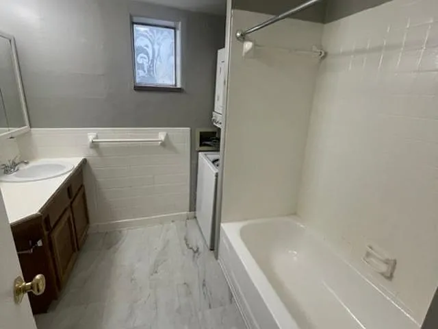 1235 Vinton Ave #3 — Photo 7
