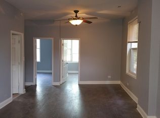 640 N Troy St #2, Chicago, IL 60612