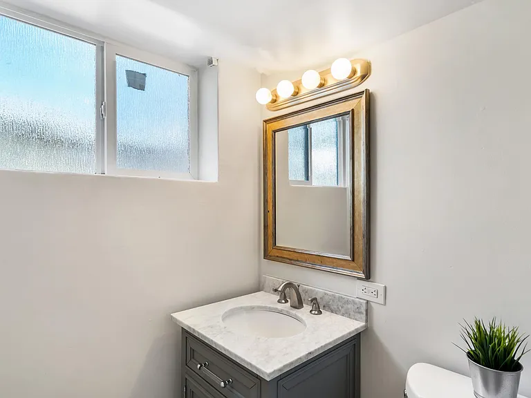 1420 Uinta St #B — Photo 10