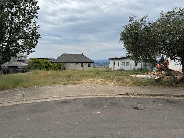 1st image of 3715 Stanhope Ct