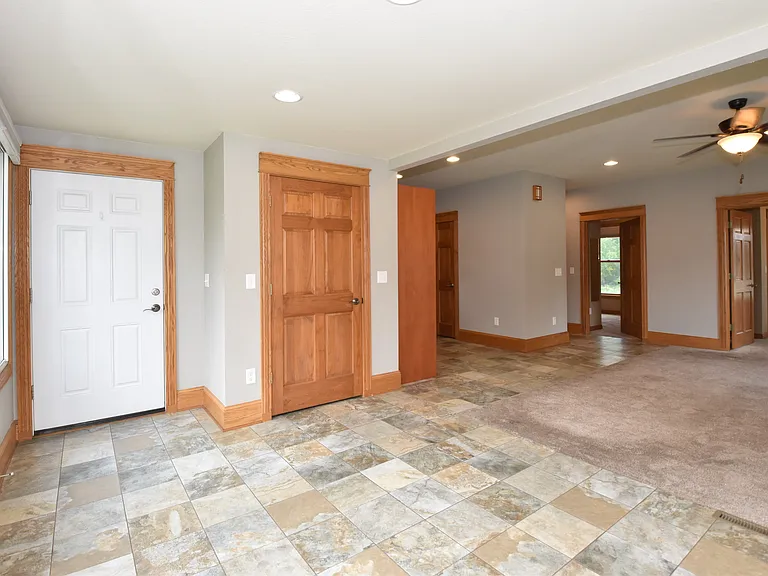 W330N4339 Lakeland Dr #A — Photo 11