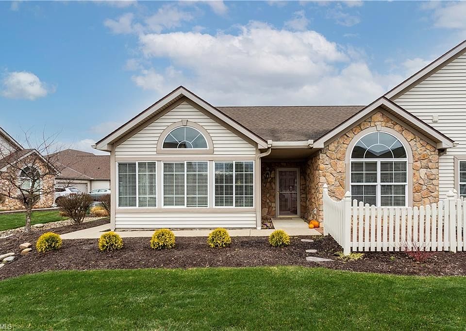 1st image of 5216 Redford Dr