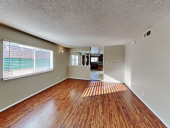 5th image of 4320 W 116th St