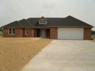 1709 E Main St, Marion, IL 62959