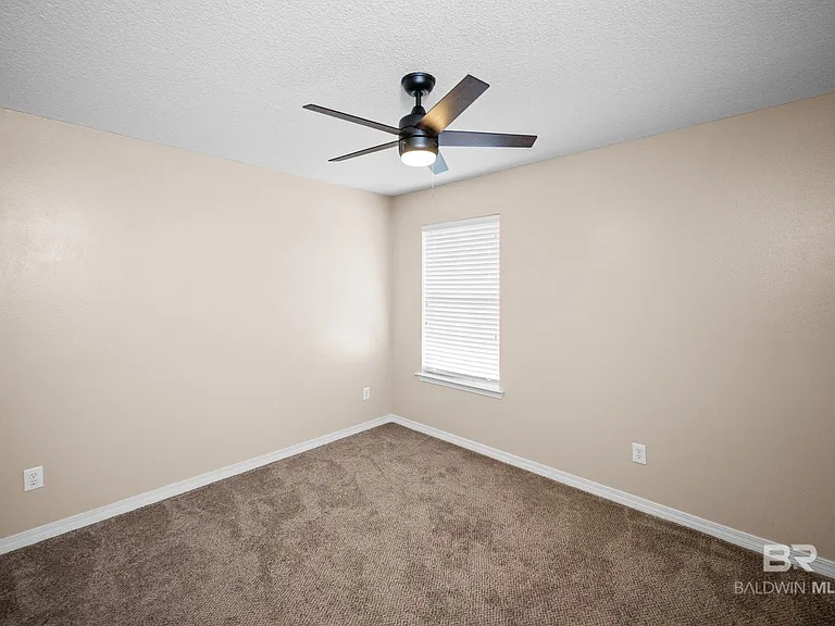 13097 Concord Dr E — Photo 19