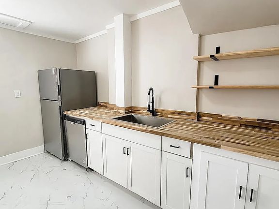 3rd image of 1223 Wateree St APT 7