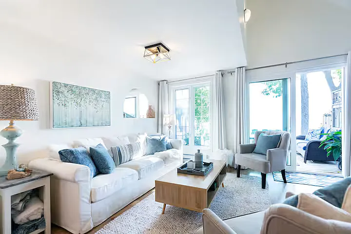 713 Lakeshore Dr — Photo 15