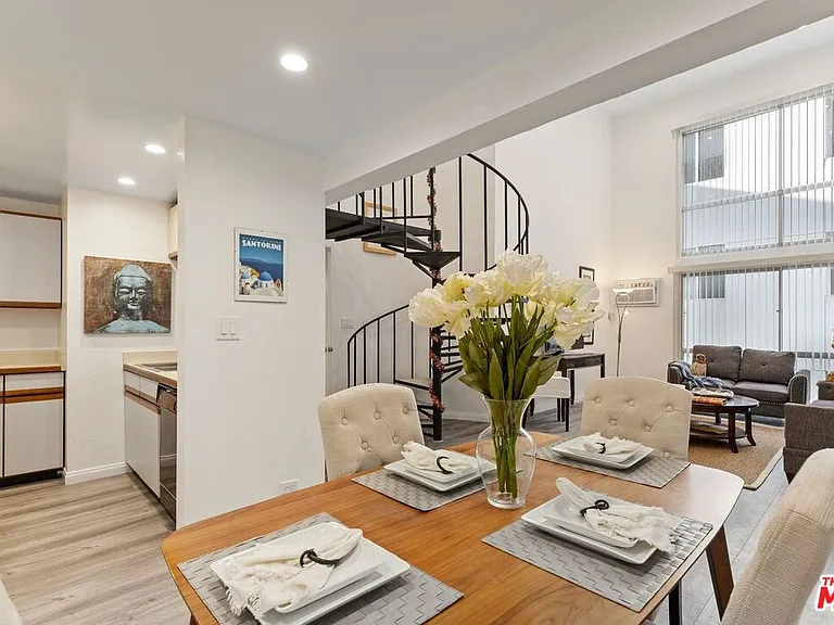 1440 Veteran Ave #328 — Photo 7
