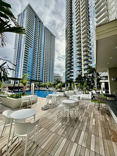 1388 Kapiolani Blvd Photo 1