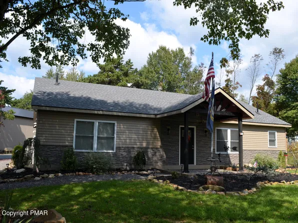 157 Candle Dr, Blakeslee, PA 18610