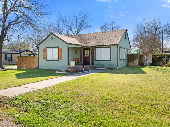 1019 E 27th St, Bryan, TX 77803