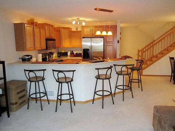 Kit w/Dining Rm to Right