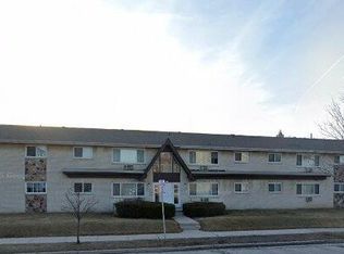 6237 S 13th St APT 16, Milwaukee, WI 53221