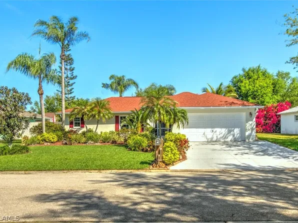 15627 Sunny Crest Ln, Fort Myers, FL 33905