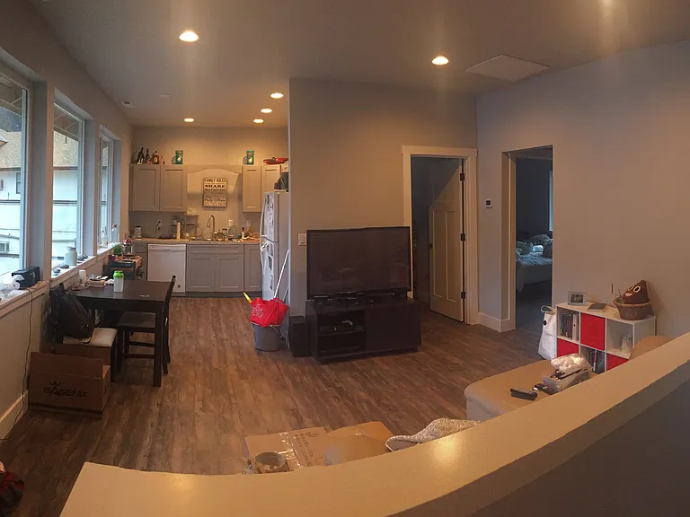 114B Commercial St — Photo 3