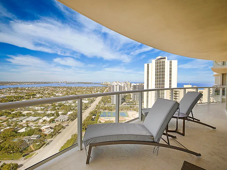 2700 N Ocean Dr #2206B — Photo 18